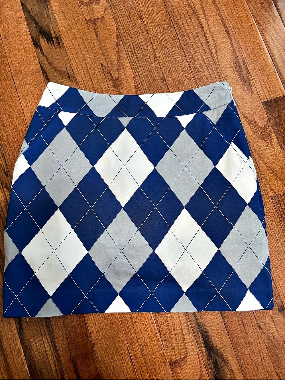 Loudmouth Argyle Golf Skirt in Blue & White Size 2 like new